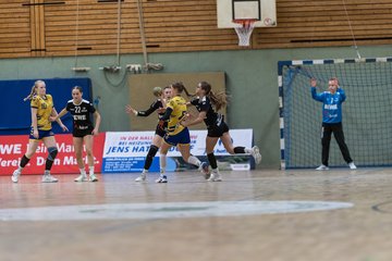 Bild 29 - wCJ SV Henstedt Ulzburg - HSG Herzhorn/Kollmar/Neuendorf : Ergebnis: 35:29